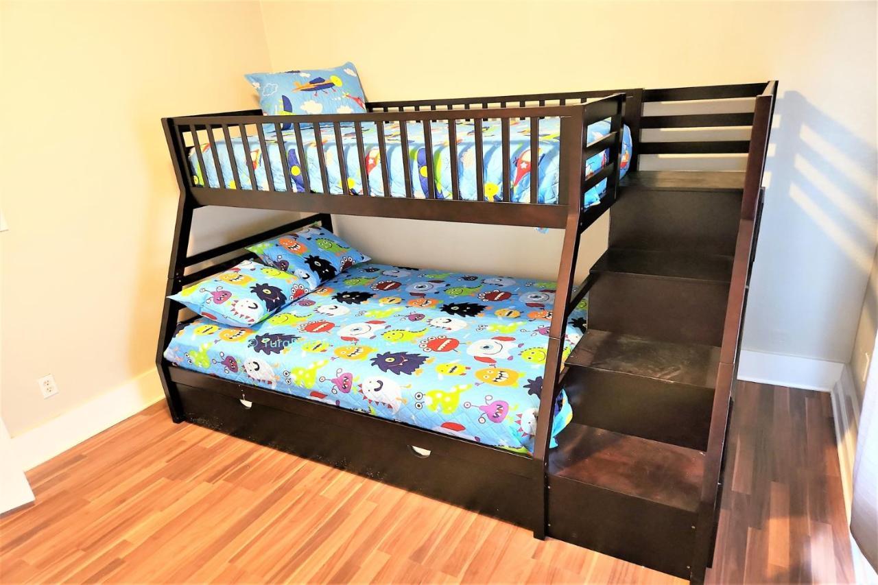Casaazul-2605A-Couples Retreat By Beach & Pleasure Pier 1 Block Away- 2Bed 2Bath- 7 Minutes To Cruise Terminal Galveston Kültér fotó
