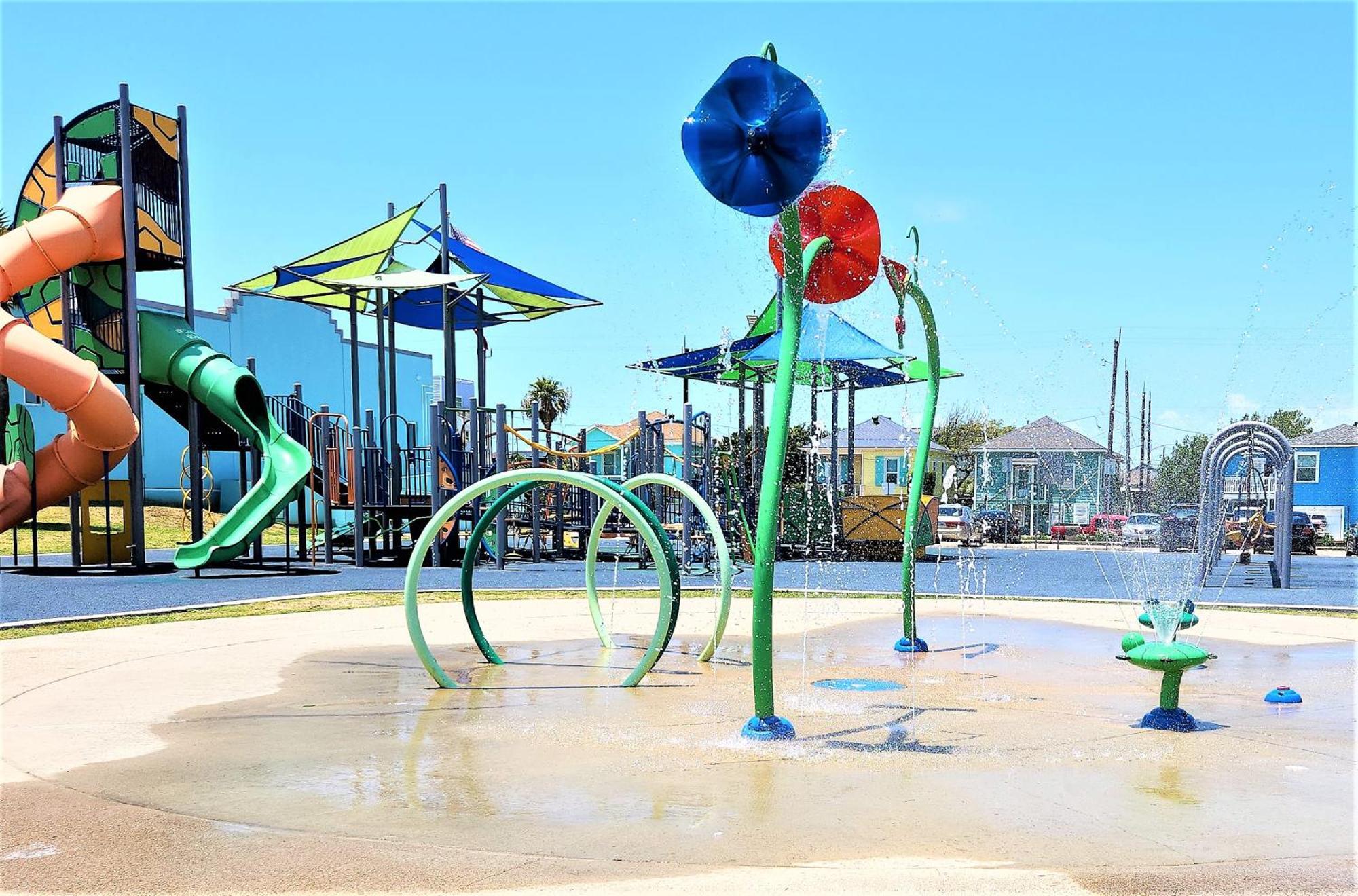 Casaazul-2605A-Couples Retreat By Beach & Pleasure Pier 1 Block Away- 2Bed 2Bath- 7 Minutes To Cruise Terminal Galveston Kültér fotó