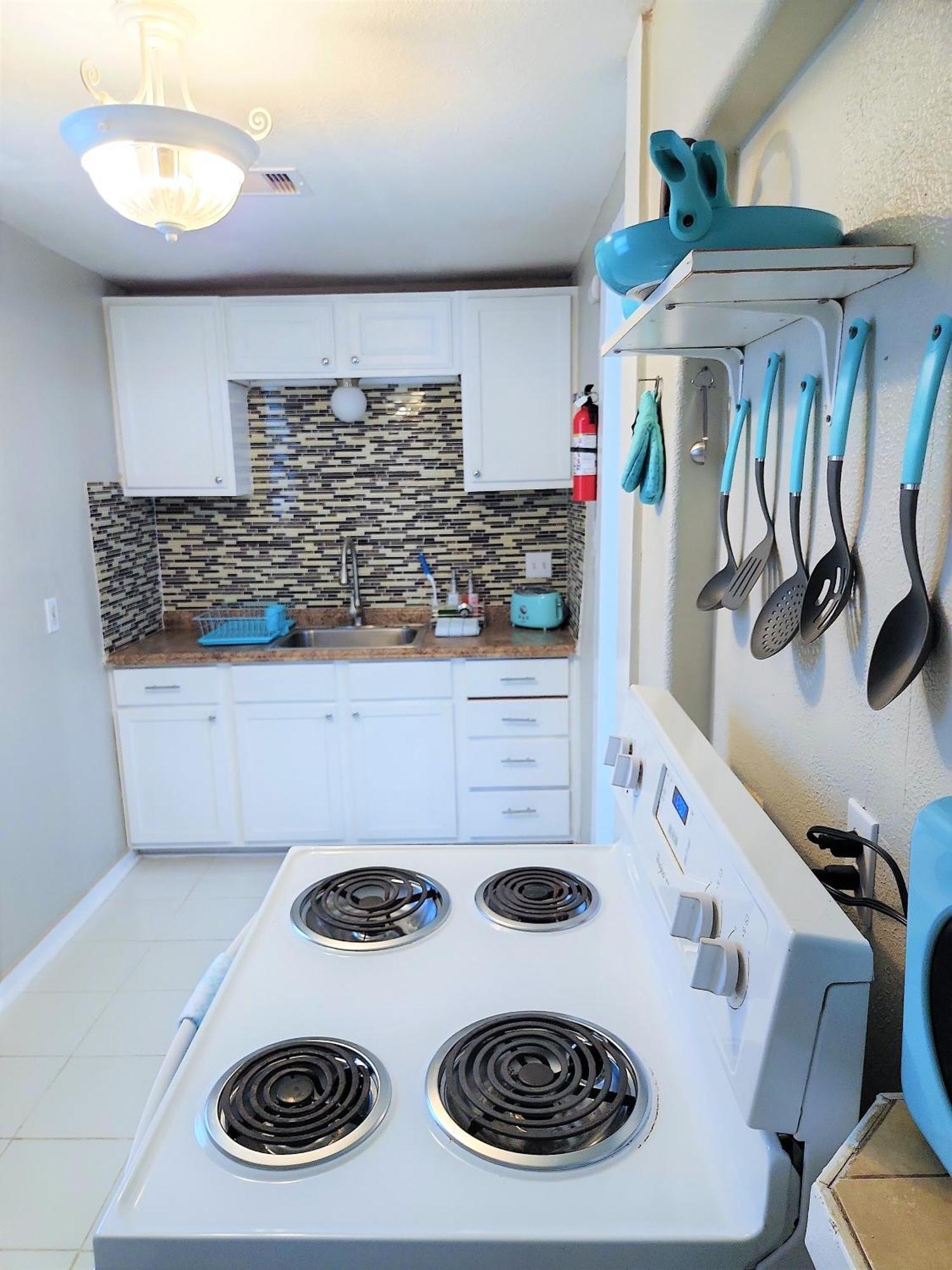 Casaazul-2605A-Couples Retreat By Beach & Pleasure Pier 1 Block Away- 2Bed 2Bath- 7 Minutes To Cruise Terminal Galveston Kültér fotó